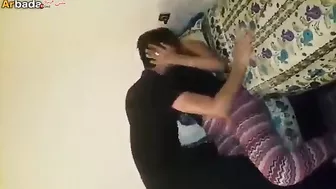 متناكه مغربيه متعرفش انها بتتصور وبتتناك في بيت جارها