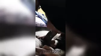 بت مصريه ماسكه في الزب ومش رحماه مص ولعب بلسانها