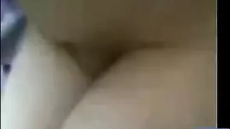 لبوة بزازها كبيرة وملبن عشيقها بينيك كسها ويفضحها