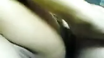 سعوديه حبيبها ينيك في طيزها المولعه ويصورها في بيته
