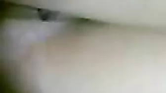 فرسه عشيقها بيصور بزازها الكبيره وينيكها بكل الاوضاع