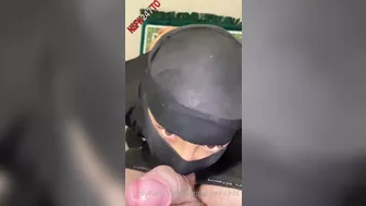 منقبة سعودية بتمص الزب زي المحرومة وتتصور من حبيبها
