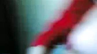 فلاحه بالحجاب الابيض زميلها بيطلع بزازها ويرضع