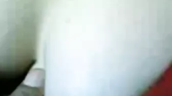 فلاحه بالحجاب الابيض زميلها بيطلع بزازها ويرضع
