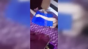 فلاحة جارها بينيكها غصب عنها وتصرخ بصوت عالي