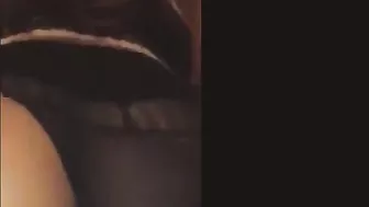 بت جامده بطيز نار عشيقها واخدها على زبه وهي نازله تنطيط