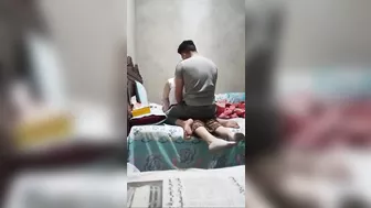 مصريه فلاحه خطيبها واخدها على السرير وبينيكها قبل الفرح