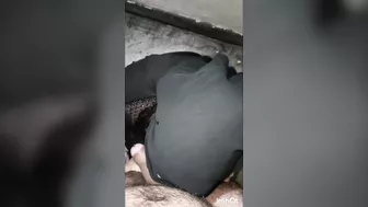 شرموطة سعودية بتطل مص زب عشيقها قبل نيك كسها