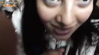 حبيبها بيصورها وبيحط زبه كامل في بوقها والمتناكه تمص