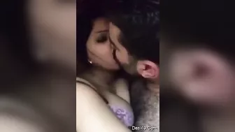 عراقية صديق اخوها واخدها على زبه ويصورها