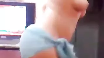 احلى رقص بلدي بنت مصريه جسمها اخر جمدان مع حبيبها