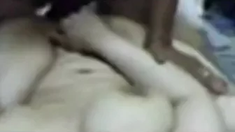 ميلفايه مصريه على الزبر الكبير بتتنطط وطيزها الكبيره تلعب