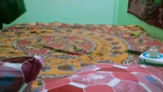 فرسه جارها راكب فوقها بينيكها ويرضع بزازها الطريه