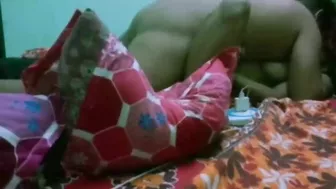 فرسه جارها راكب فوقها بينيكها ويرضع بزازها الطريه
