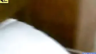 عراقية حبيبها يرضع بزازها وينيكها بكل الاوضاع