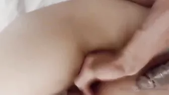بنت خليجيه بتمص زب صديقها الاسمر وينيكها بالفندق