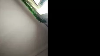 حته مصريه مربربه بتلعب في البزاز واكل مع المتابعين