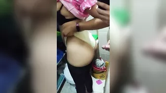 فرسه اخوها مش راحم طيزها نيك خلفي على الواقف واحلى اهات