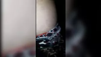 محجبه عشيقها بيصورها وهي بتمصله ويحط زبه على بوقها