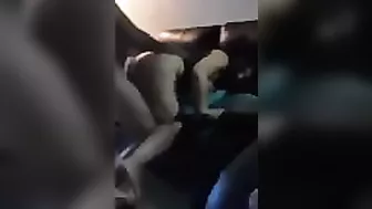 شرموطه بترقص لصاحب جوزها وينيك طيزها الجامده