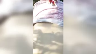 نيك طيز عراقية في الحديقة مع حبيبها الغني