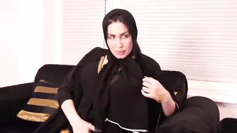 ميرا النوري بالحجاب بتاخد الزب في بوقها وكسها المولع