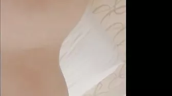 بنوته سعوديه بتمص الزب زي المحرومه وتتناك خلفي عنيف