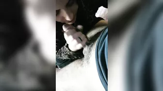 مصريه محجبه اخوها بيصورها وهي ماسكه في زبه وبتمصه