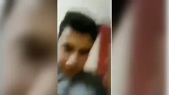 واد هيجان واخد بنت خالته البيت ونازل بوس ونيك فيها