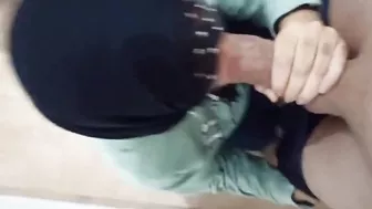 لبوة عراقية بتمص الزب وتتفشخ نيك بكل الاوضاع بالمال