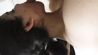 متناكه مصريه جسمها فاجر بتمص الزب كله بكل دلع لصاحبها