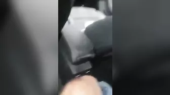 محجبه عربيه حبيبها بيلعب في بزازها الحلوبن وتمصله زبه