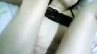 فلاحه جسمها طري واخده الزب في كسها وتقله قفش بزازي