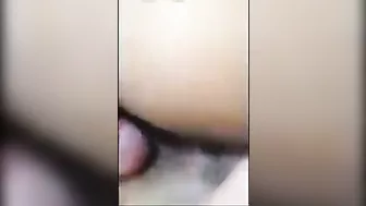 عراقية عشيقها ينيك طيزها البنت تصرخ وتقول كفاية