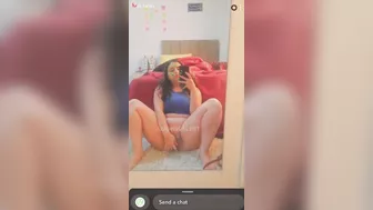 جسم نار فاتحه الكس قدام المرايه وتنيك بالخياره وتصور