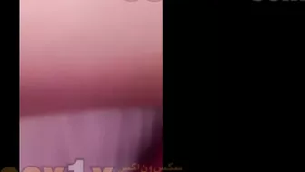 القحبه ميرا النوري بتصور نفسها وهي بتتناك بالزب الصناعي