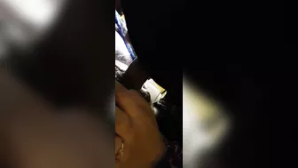 بنوته مصريه محجبه واخده زب اخوها ونازله فيه مص بجنان