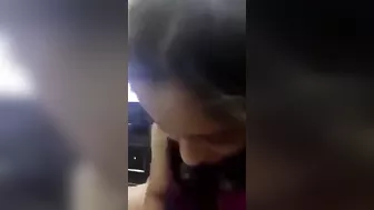 بنت عراقية تتفضح في شقة جارها وتتناك بكل الاوضاع