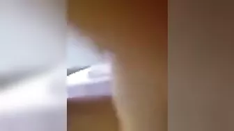فلاحة مصرية بتصور لعشيقها النودز على سرير جوزها