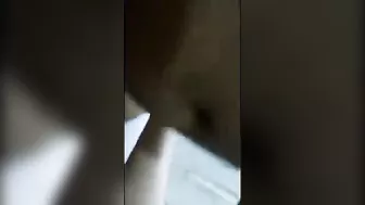 بت مصريه ملبن مبسوطه بنيكها وتقفيش بزازها الكبيره