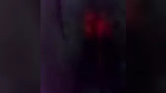 مصريه ملبن خالها مقلعها ملط ومخليها تمص زبه وينيكها