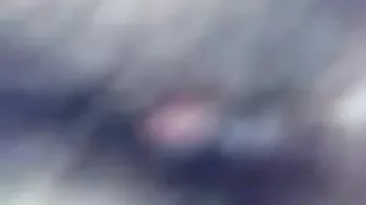 البت بزازها مربربة وحبيبها مش راحم كسها على السرير