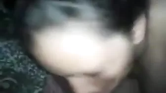 حته بلدي مولعه حبيبها مخليها تمص زبه وبيصورها