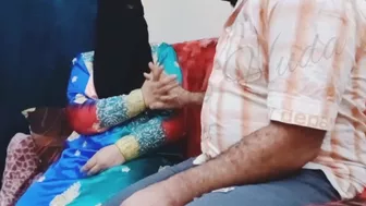منقبة مصرية جارها مش راحمها نيك بكل الاوضاع