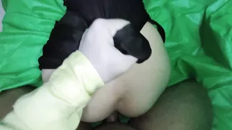 مصريه متناكه بترفع في طيزها وتتشرمط للزبون وتتوجع