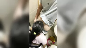 حبيبها واخدها البيت مخليها تمصله وينيك طيزها الجامده
