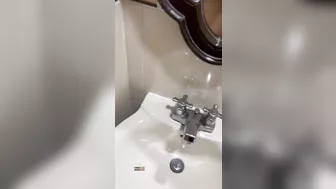نيك مصريه جامده في الحمام مع صاحبها وتتفضح
