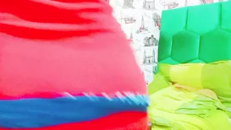 احلى رقص وعرض بزاز من مغربية مع متابعينها