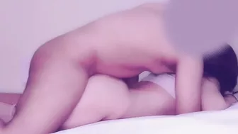 مغربيه اخوها نيمها ونازل نيك خلفي في طيزها بكل عنف