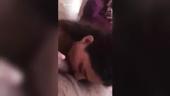 مصريه ماسكه في زب حبيبها وفشخاه مص وتدليك وتتشرمط
